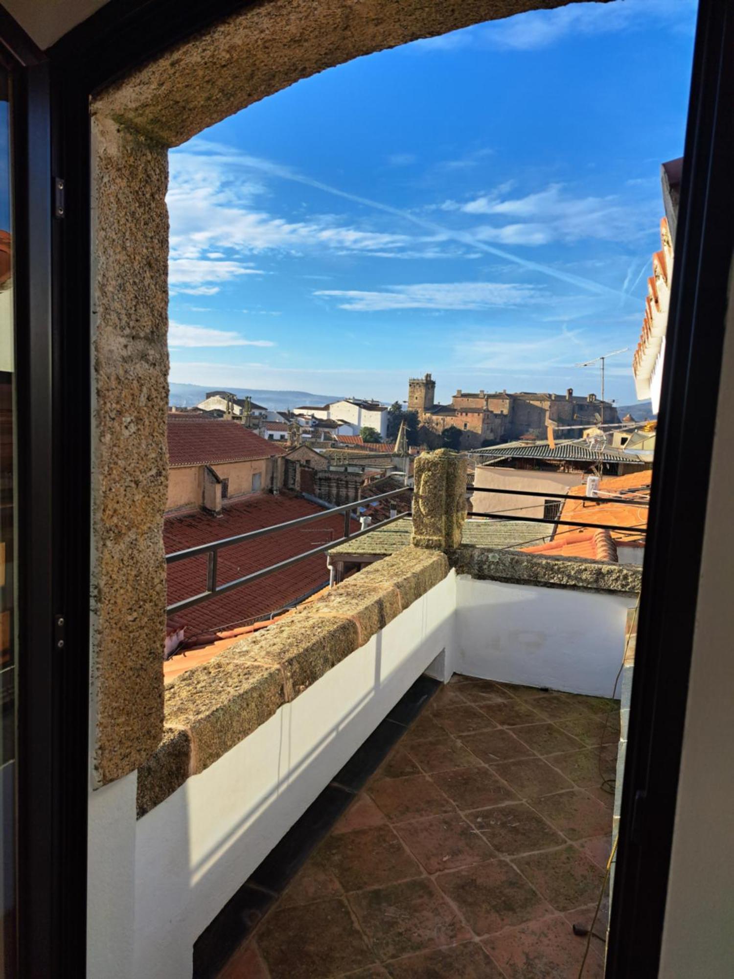 Los Patios. Plasencia Exteriör bild